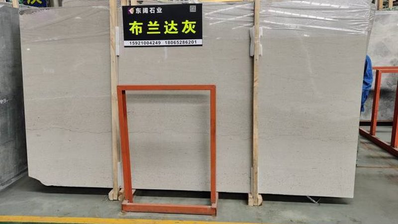 芝麻灰花岗岩：揭秘其独特魅力与选购要点
