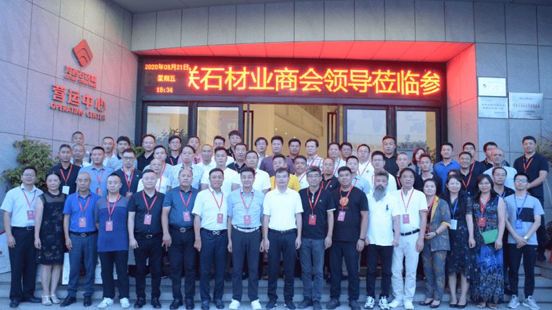 微晶石背景墙DIY攻略：打造个性化家居空间