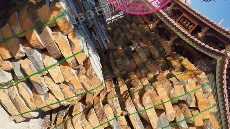 花岗岩道牙石：揭秘其价格构成与选购要点
